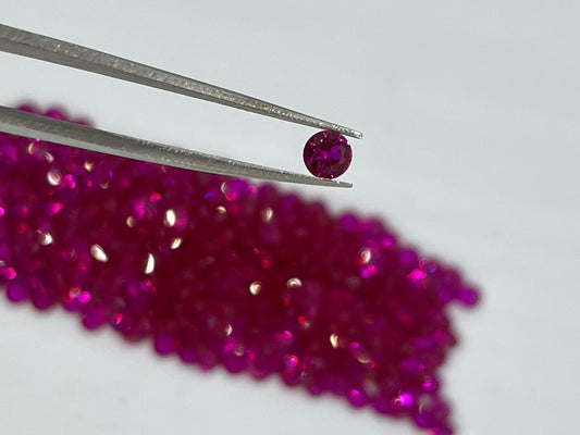 Round Cubic Zirconia Pink Red